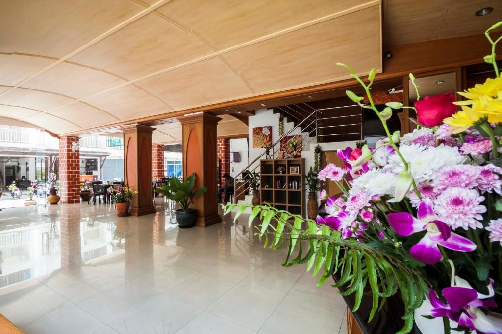 Patong Larn Park Resortel מראה חיצוני תמונה