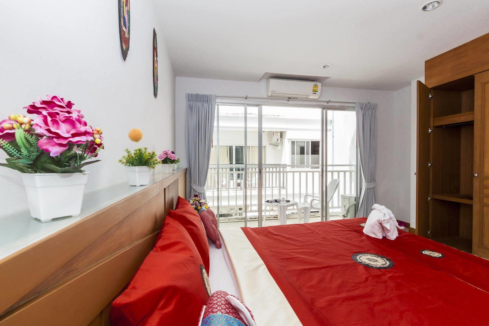 Patong Larn Park Resortel מראה חיצוני תמונה
